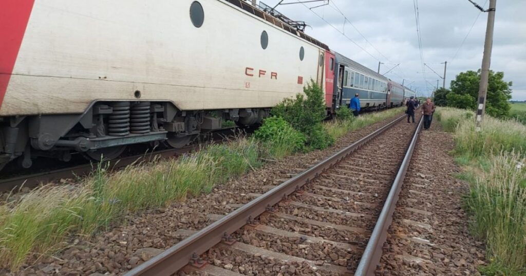Tragedie feroviară în apropiere de Ruginoasa: O femeie de 70 de ani a fost lovită mortal de trenul Pașcani–Iași