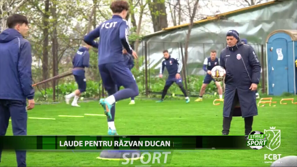 LAUDE PENTRU RAZVAN DUCAN
