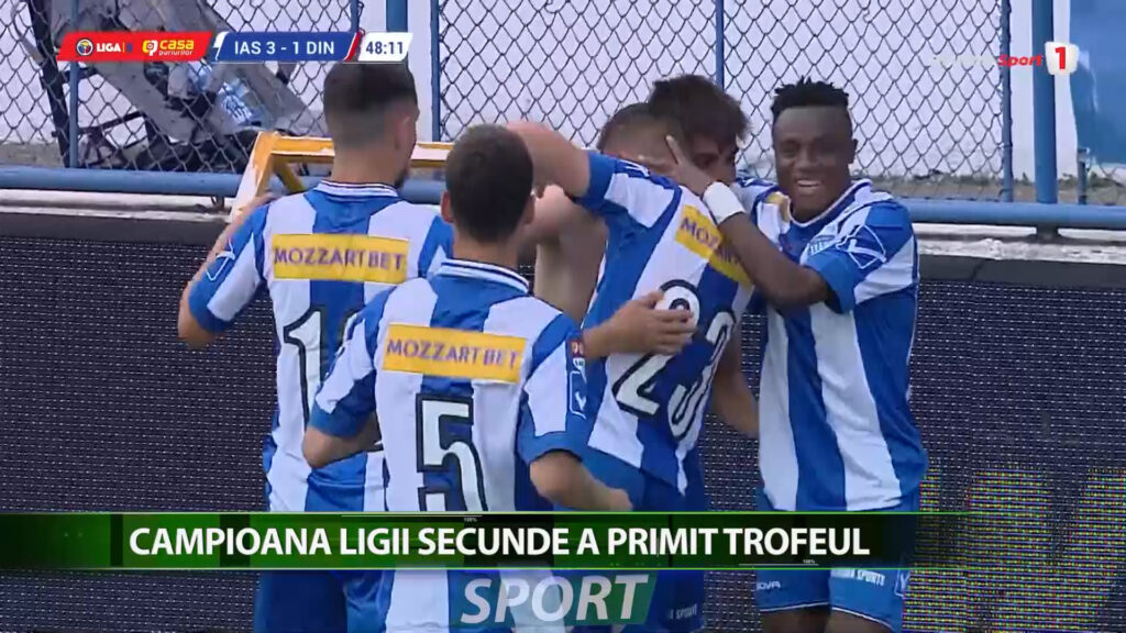 CAMPIOANA LIGII SECUNDE A PRIMIT TROFEUL