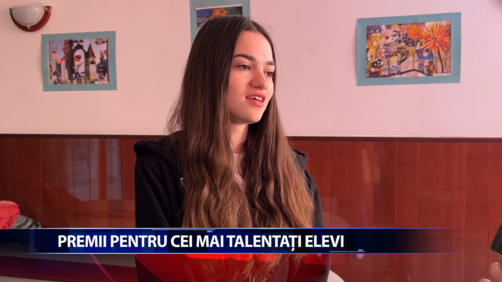Premii pentru cei mai talentati elevi