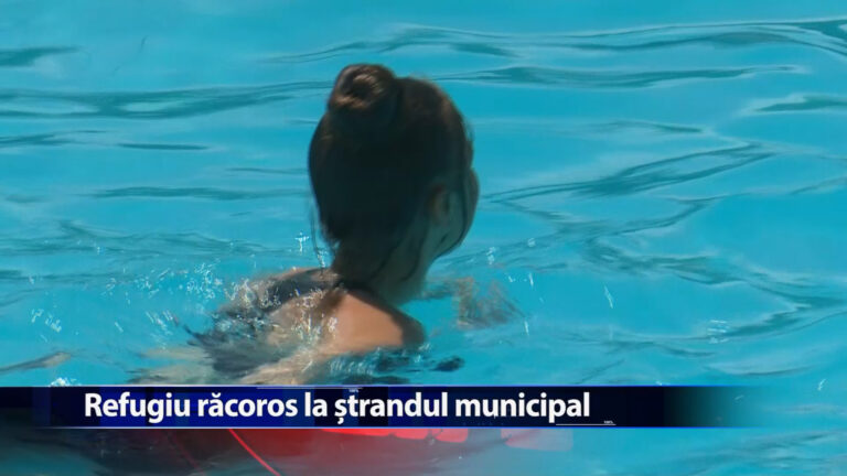 REFUGIU RACOROS LA STRANDUL MUNICIPAL