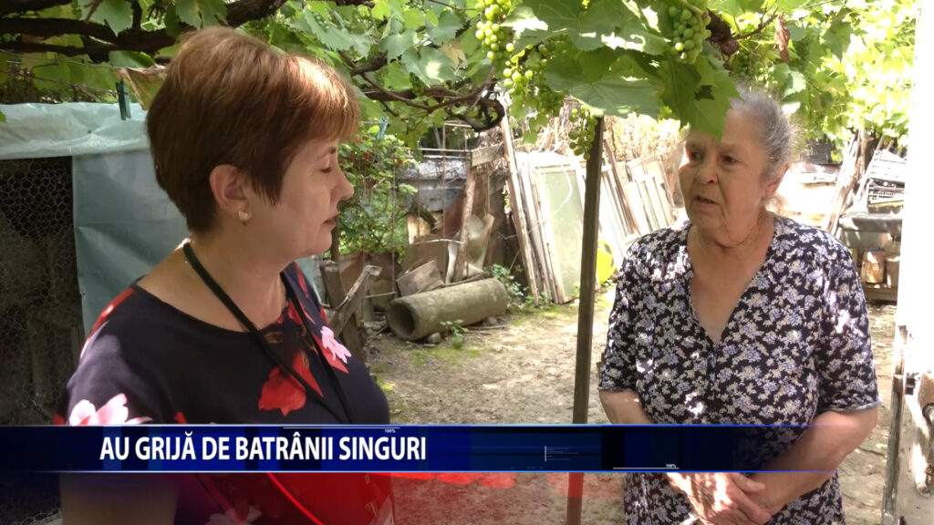 AU GRIJA DE BATRANII SINGURI