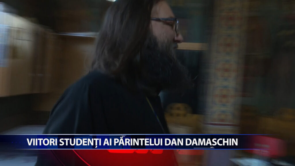 VIITORII STUDENTI AI PARINTELUI DAMASCHIN