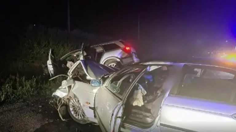 Accident grav în județul Suceava. Șase persoane, printre care trei copii, au ajuns la spital