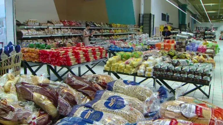 Lista alimentelor care se vor ieftini în perioada următoare. Când va intra în vigoare ordonanța adoptată de Guvern