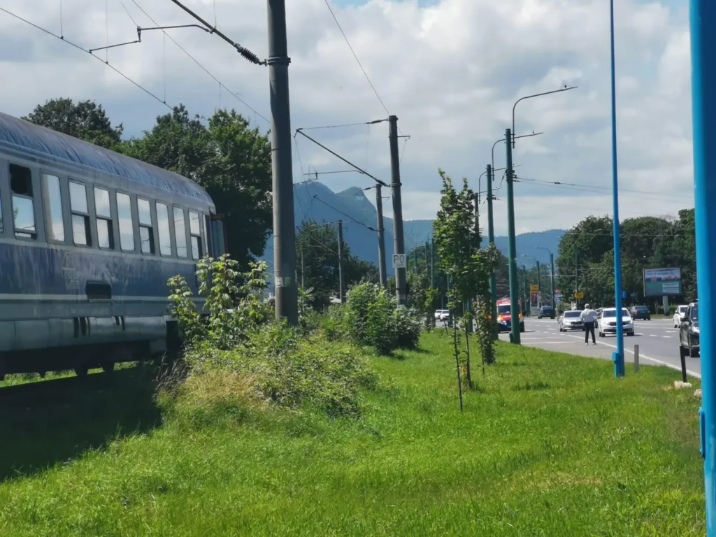 Culmea ghinionului: Trenul Brașov – Iași a avut și astăzi probleme majore