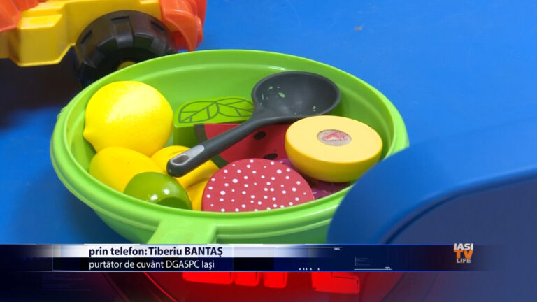 BEBELUS DE 11 LUNI, PLIN DE VANATAI