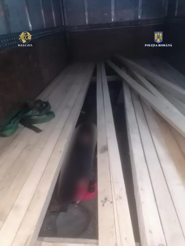 Doi bărbaţi din Bacău au încercat să scoată din ţară mai mulţi migranţi sirieni!