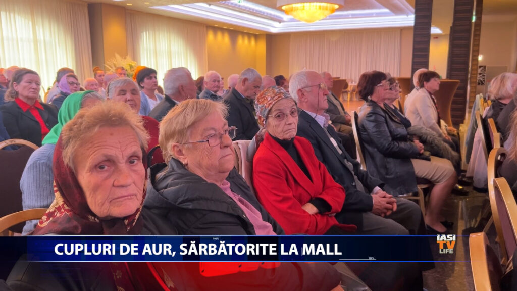 Cupluri de aur, sărbătorite la mall