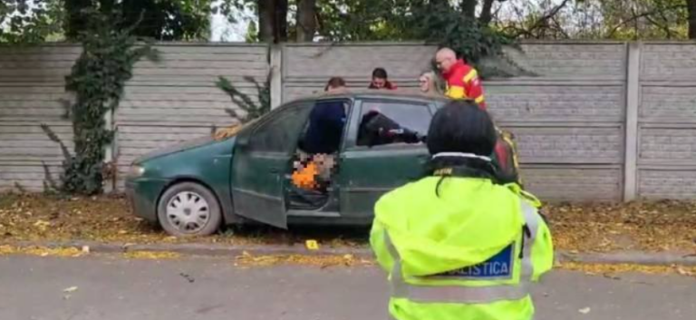Cadavrul unui bărbat a fost descoperit pe bancheta unei maşini parcate pe o stradă din Timişoara