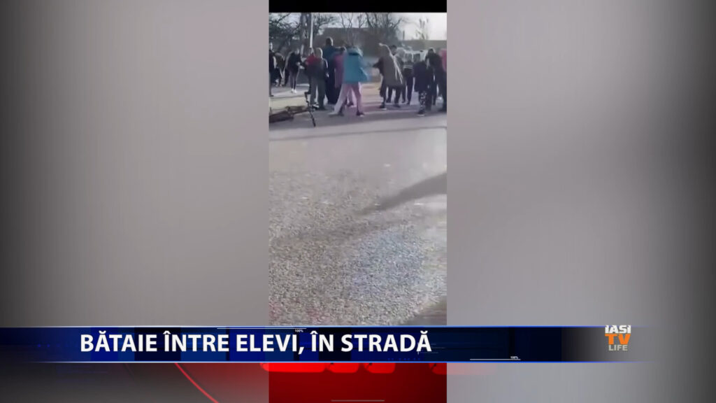 Bătaie între elevi, în stradă