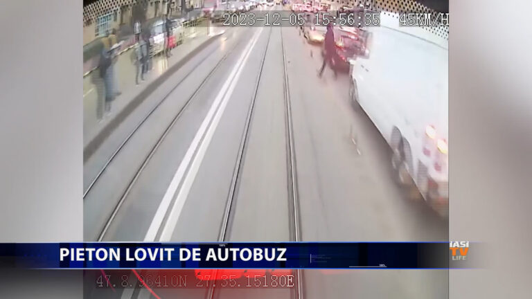 PIETON LOVIT DE AUTOBUZ