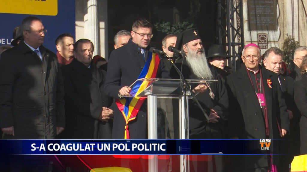 S-a coagulat un pol politic