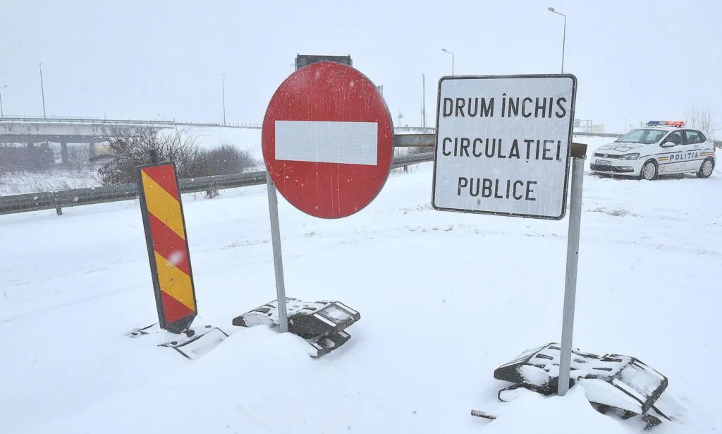 Atenție, ieșeni. Mai multe drumuri sunt închise circulației. Vezi mai jos lista!