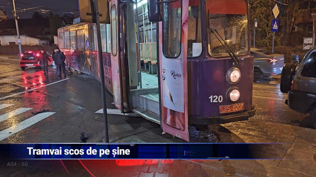 Tramvai scos de pe sine