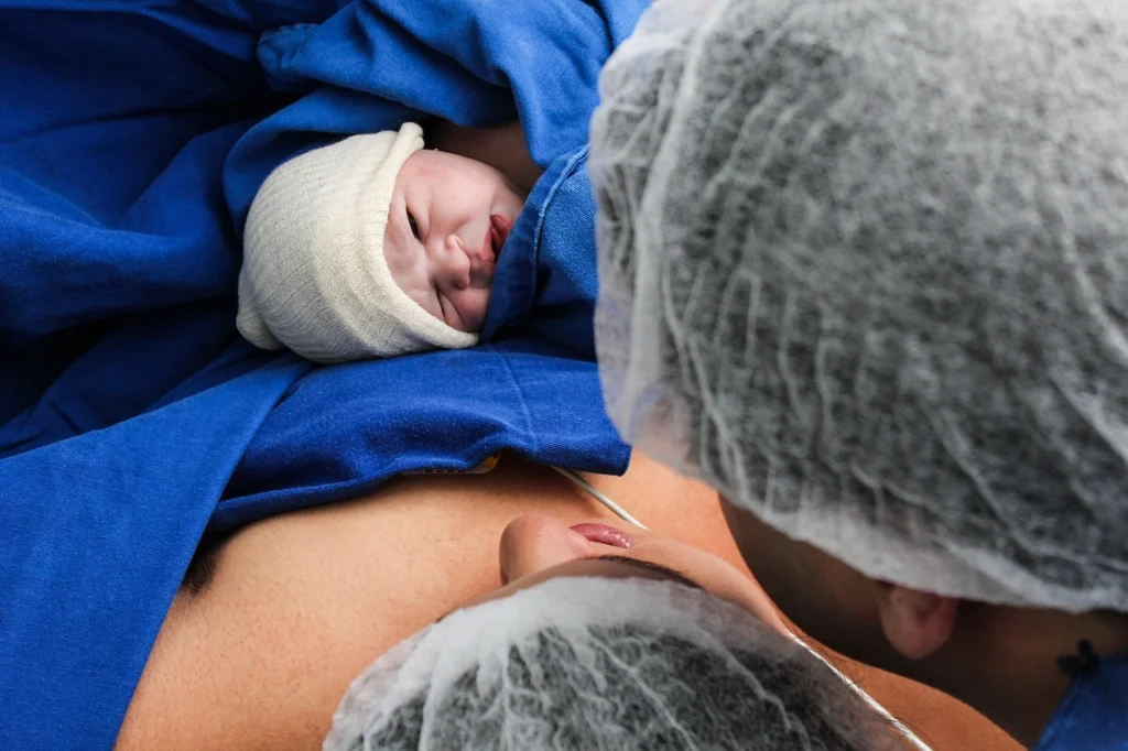 O italiancă de 52 de ani a devenit mamă pentru prima dată: „Mi-am dorit foarte mult să am un copil”