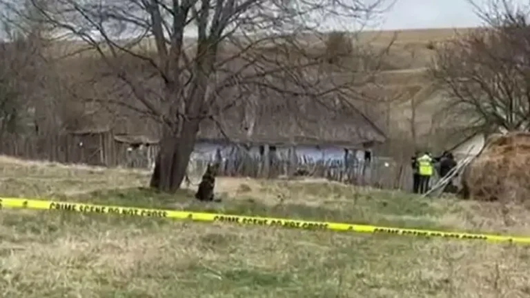 Un bărbat a ucis două femei, apoi și-a convins fiica vitregă, pe care o abuza, să ia vina asupra ei