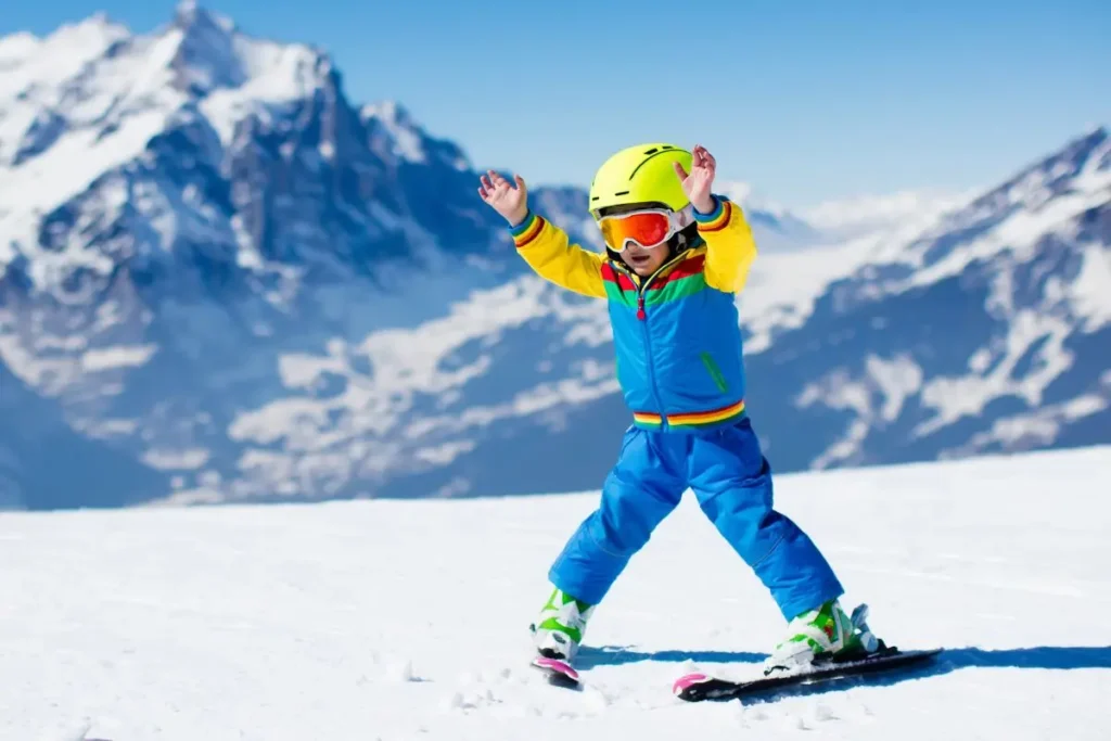 Școlarii din Iași se pregătesc să plece în vacanța de ski