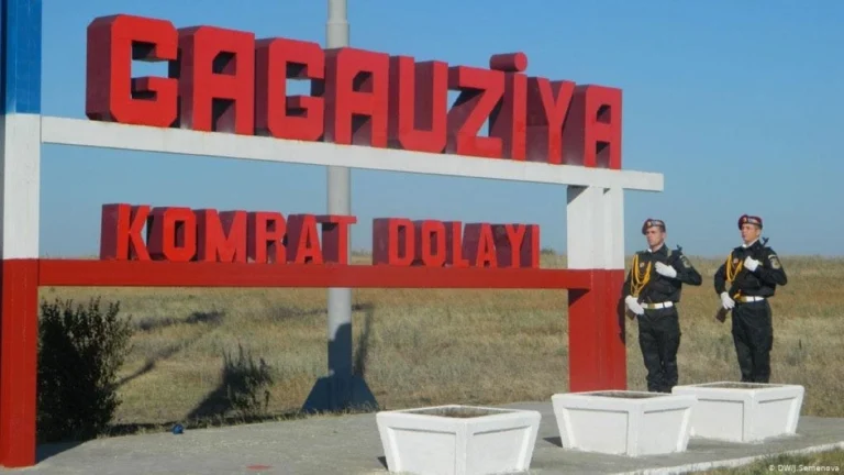 Găgăuzia solicită Rusiei livrări de gaze și asistență bancară pentru plăți sociale