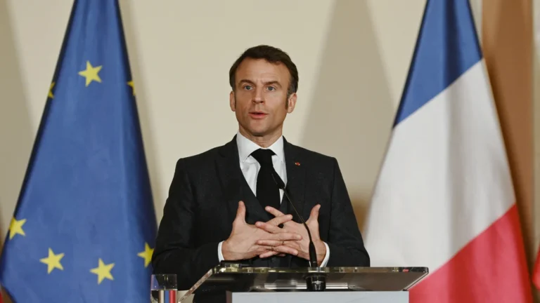 Macron: „Trebuie să fim pregătiți să luăm toate deciziile necesare pentru ca Rusia să nu câștige niciodată”