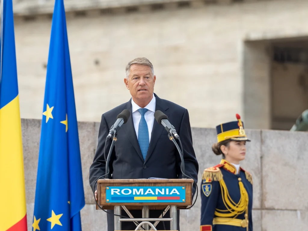 Iohannis îndeamnă la apărarea democrației în fața manifestărilor extremiste în războiul din Ucraina