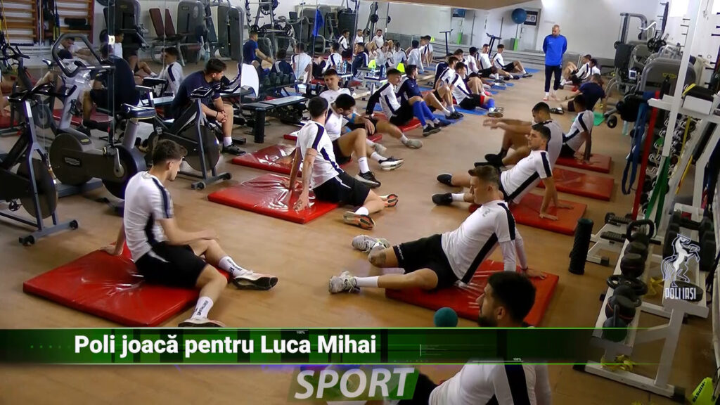 POLI JOACĂ PENTRU LUCA MIHAI