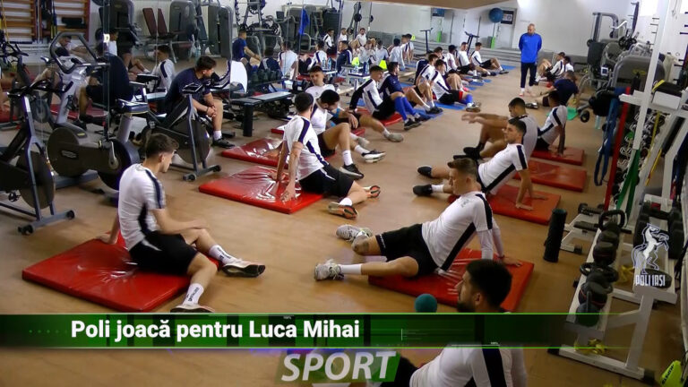 POLI JOACĂ PENTRU LUCA MIHAI