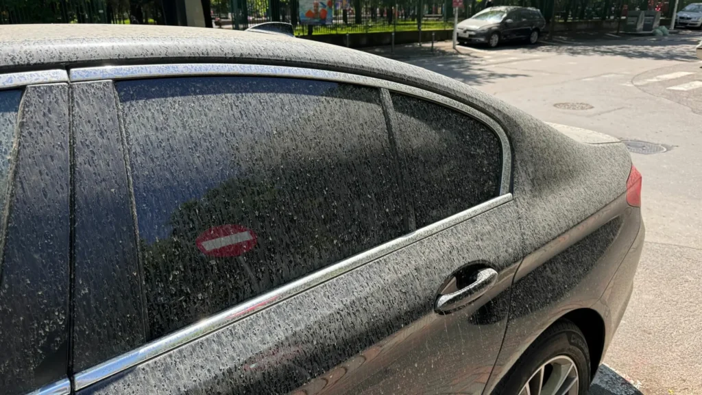 România va fi acoperită de un nou nor de praf saharian. Odată cu el sunt așteptate furtuni și grindină