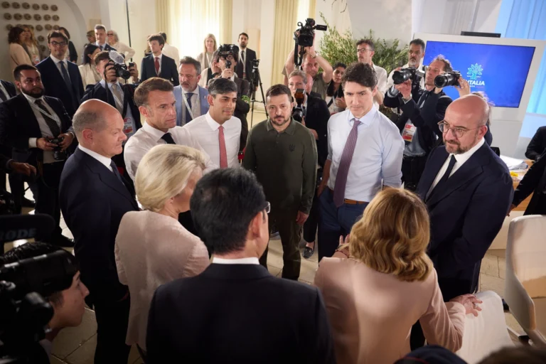 Zelenski cere un „Plan Marshall” pentru reconstrucția Ucrainei la summitul G7