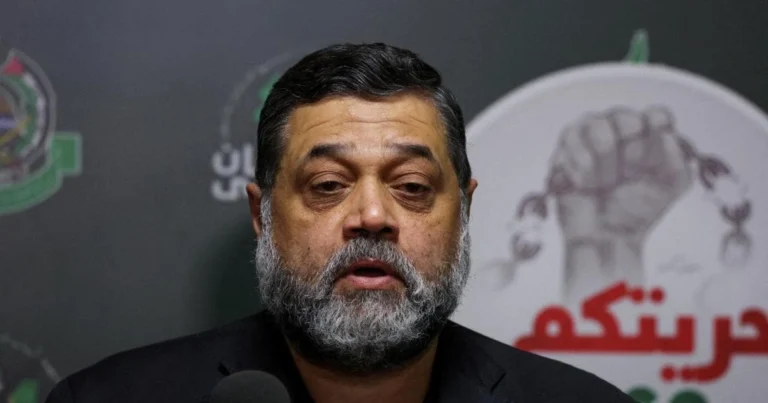 „Nimeni nu știe câți ostatici mai sunt în viață”, a declarat un purtător de cuvânt al Hamas pentru CNN