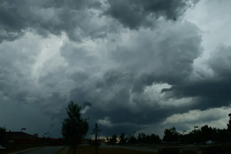 Cod Galben în 29 de judeţe: INHGA avertizează creşteri de debite şi viituri rapide