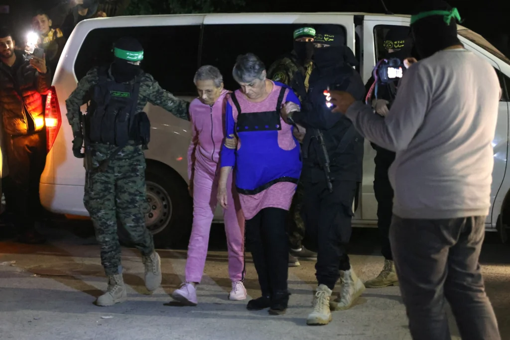 Amnesty International cere eliberarea ostaticilor israelieni de către Hamas