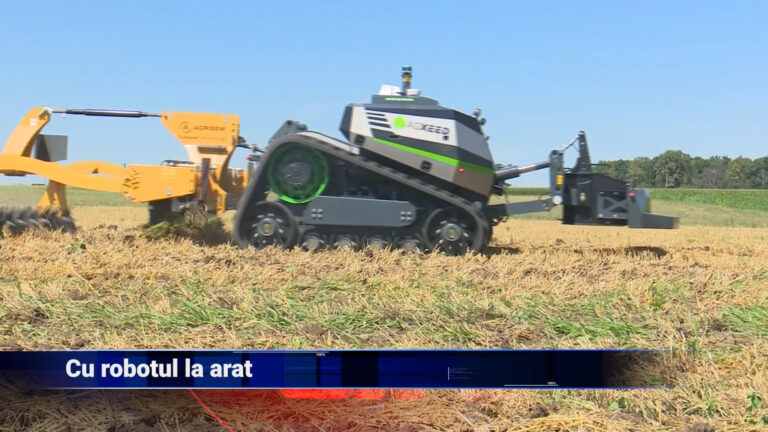 Cu robotul la arat