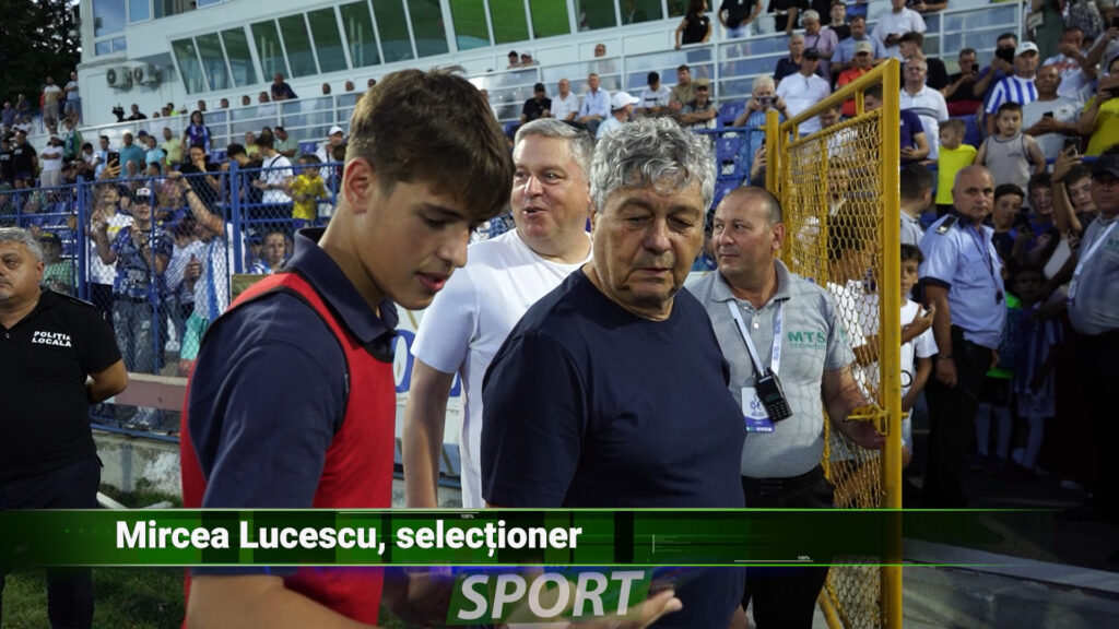 MIRCEA LUCESCU, SELECȚIONER