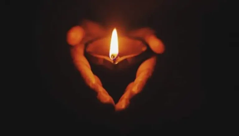 Șoc la Sârca: o femeie a înviat din morți! Înviată din morți