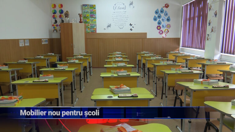 Mobilier nou pentru școli