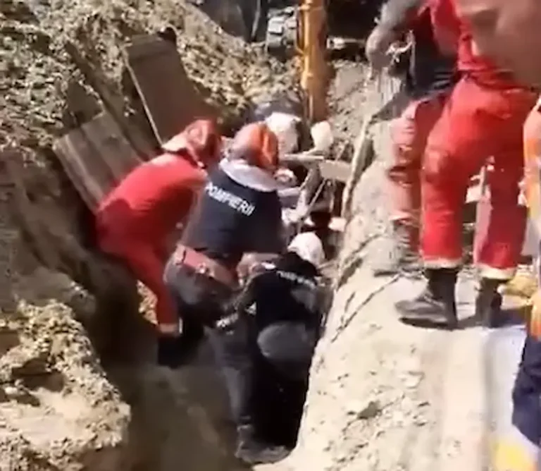 Îngropat de viu sub un mal de pământ Îngropat sub un mal de pământ