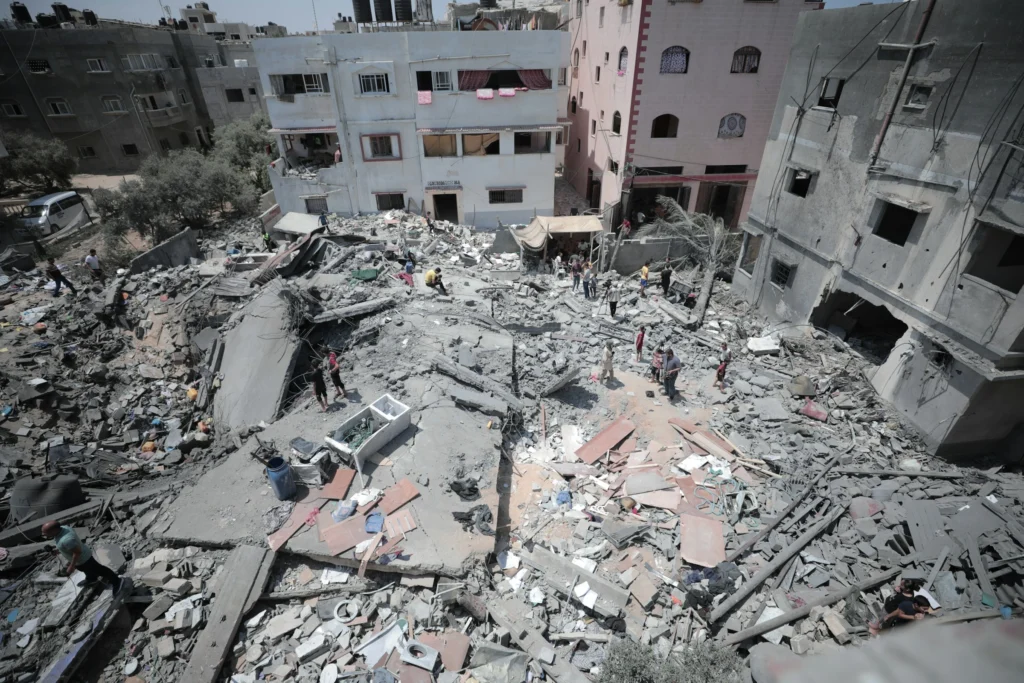 Miniștri de Externe din Regatul Unit și Franța au început o misiune pentru un armistițiu în Gaza