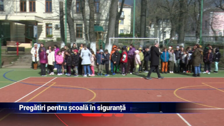 Pregătiri pentru școală în siguranță