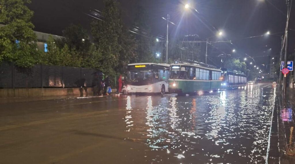 Cod roșu de inundații – Măsuri pentru fluidizarea traficului în municipiul Iași