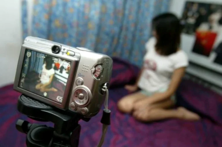 Adolescent arestat pentru că a violat o fetiță din familie