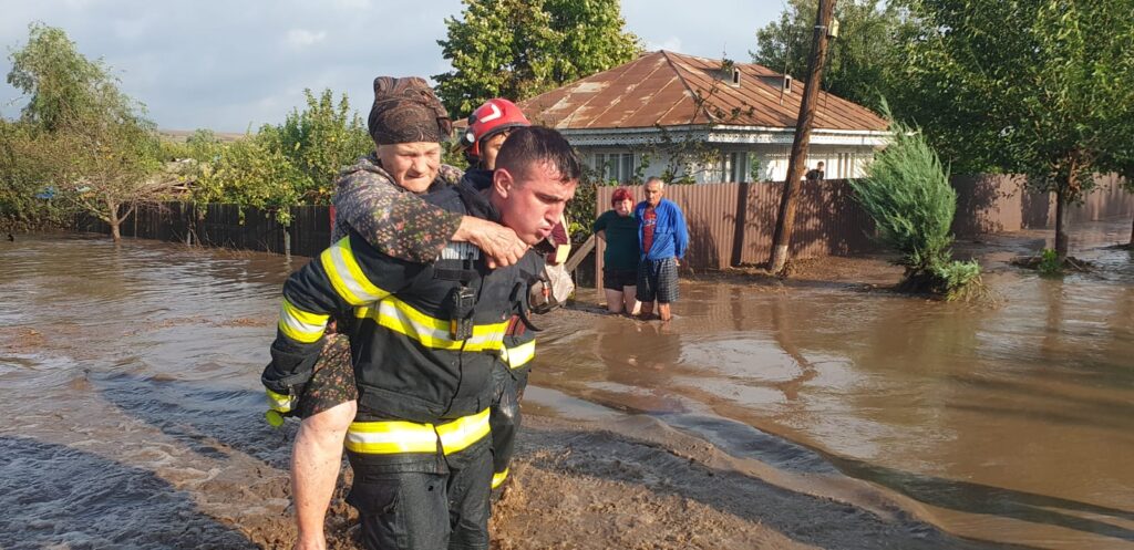 Nenorociri după codul roșu de ploi