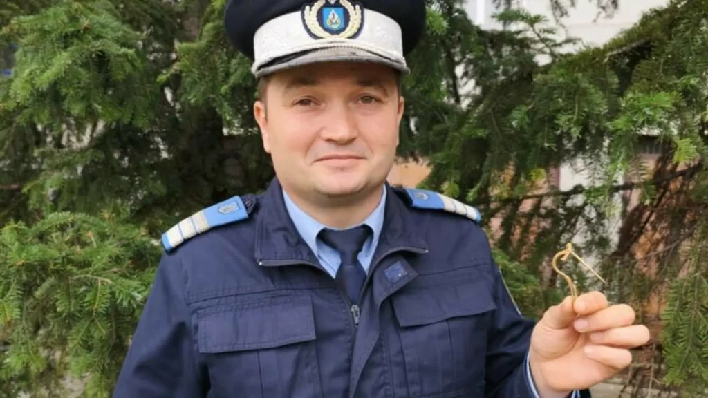 Un jandarm a făcut o descoperire uimitoare pe malul Siretului