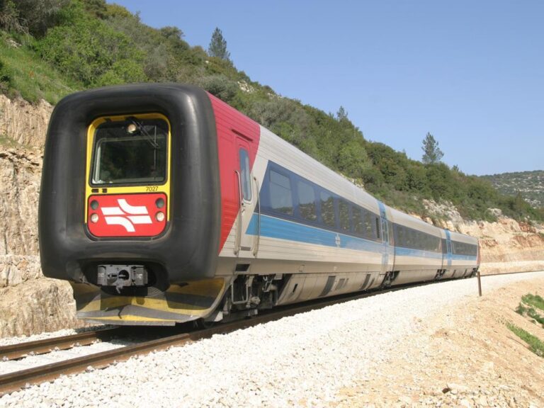 Tren privat pe ruta Iași-București