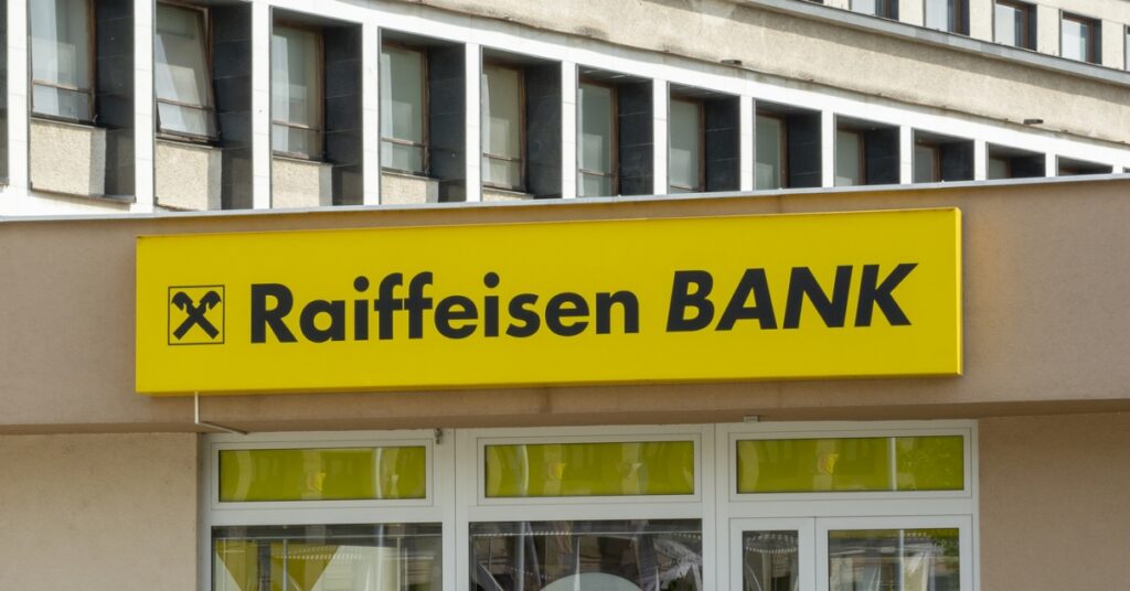 Anchetă de amploare la Raiffeisen Bank