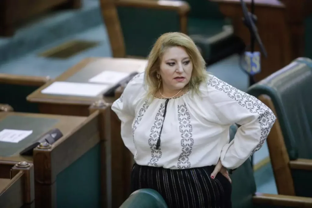 Diana Șoșoacă cere oficial suspendarea alegerilor prezidențiale