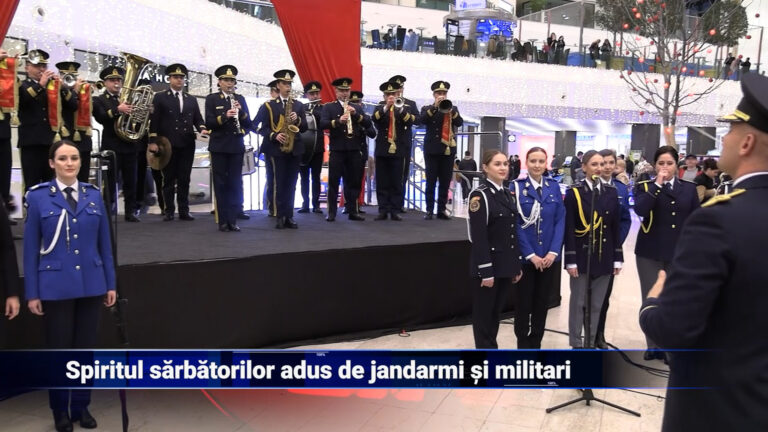 Spiritul sărbătorilor adus de jandarmi și militari