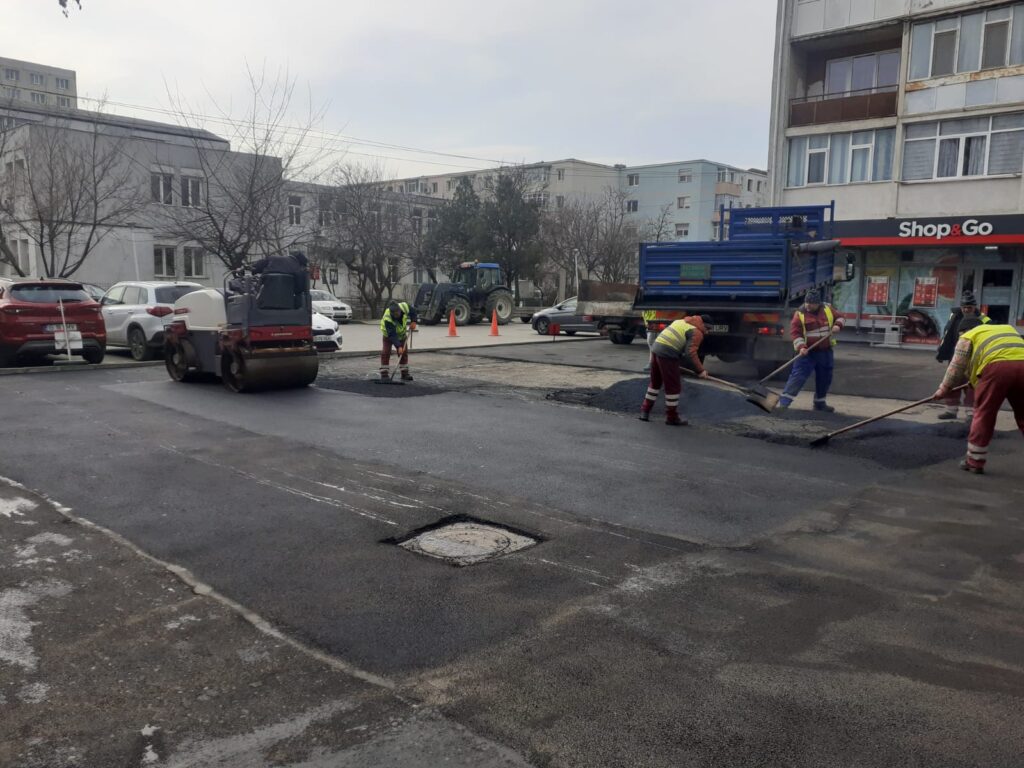 Lucrări de reparație în mai multe zone din oraș