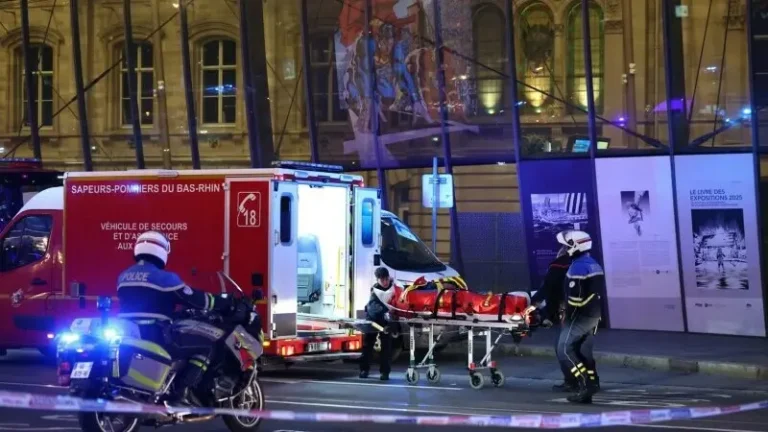 VIDEO. Accident cu zeci de răniţi la Strasbourg. Două tramvaie s-au izbit frontal