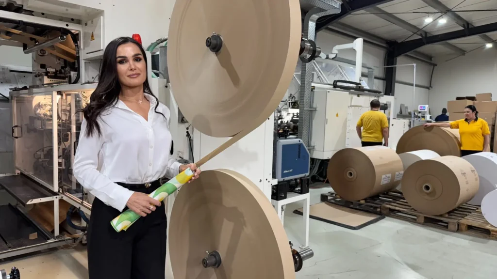 Prima fabrică de hârtie cerată din estul Europei își începe activitatea la Iași – o soluție inovatoare pentru reducerea consumului de plastic